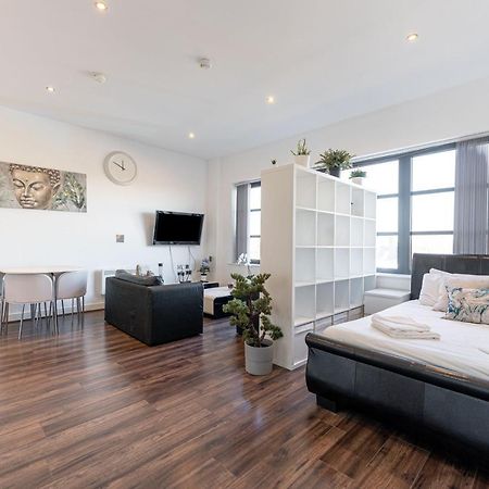 Lavish Loft Conversion - Birmingham City Centre - Amazing Location Eksteriør billede